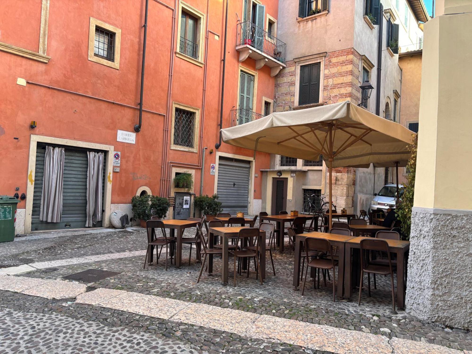 Ad Verona Flat المظهر الخارجي الصورة