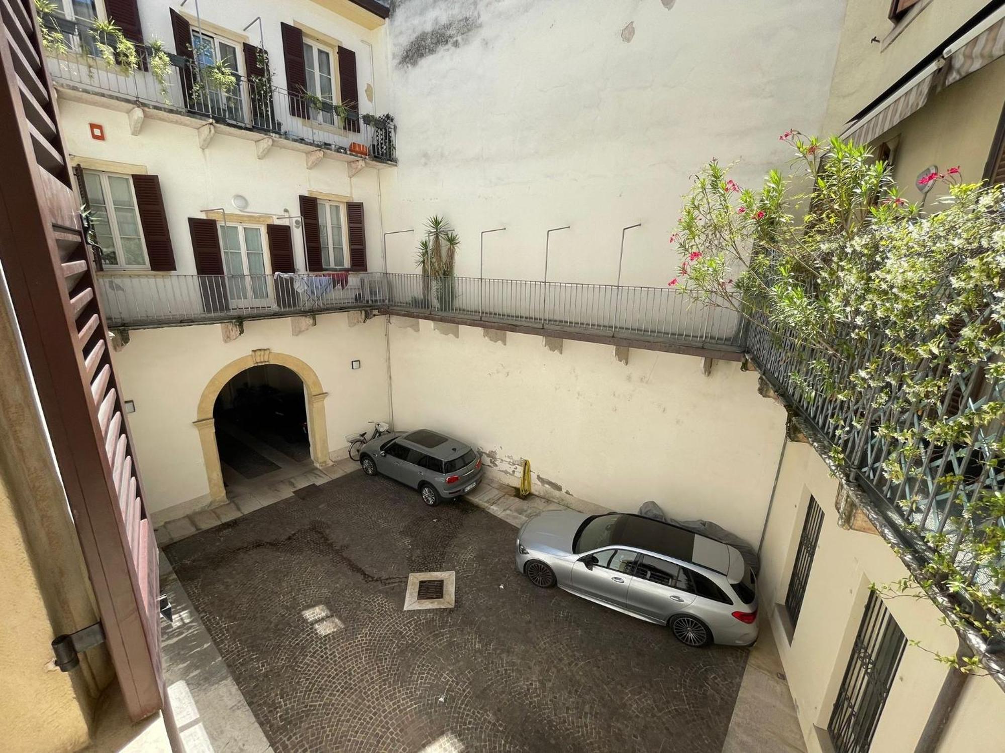 Ad Verona Flat المظهر الخارجي الصورة