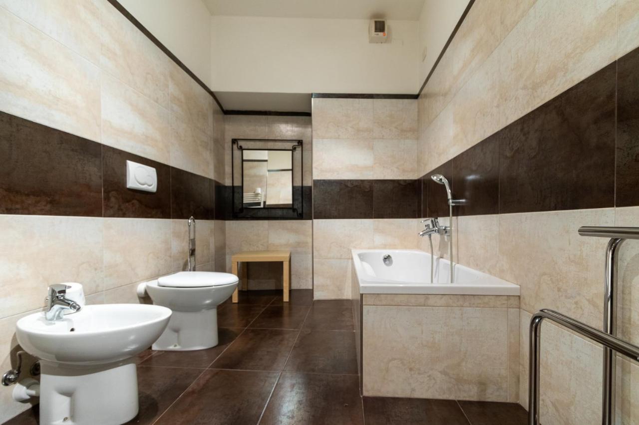 Ad Verona Flat المظهر الخارجي الصورة
